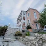 Bolero Apartman Rab Town