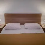 Apartment Bolero *